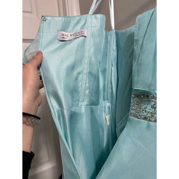 Mac Duggal FLOWY‎ OFF-THE-SHOULDER GOWN Mint - Picture 8 of 14